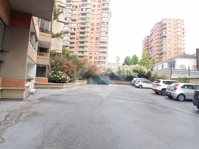 Oportunidad Metro Colon, Depto Las Condes 3 D/2 B /Est y Bod - Imagen 28