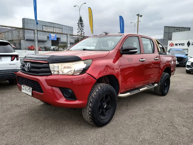 TOYOTA HILUX 2017