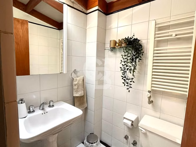 Casa en La Reina: Exquisito Entorno y Comodidad Total