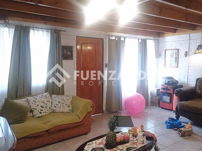 Casa en arriendo de 4 dorm. en Puente Alto
