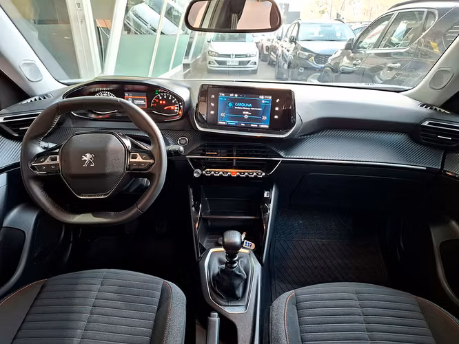 PEUGEOT 2008 2023