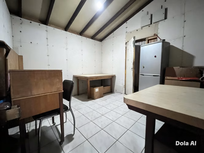 Casa de 3h1b en Av. Estadio, Loncura | Excelente Conectividad - Imagen 6