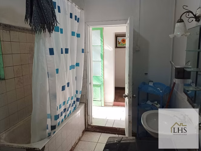 Propiedad para Inversión con 7 Habitaciones | Playa Ancha, Valparaíso