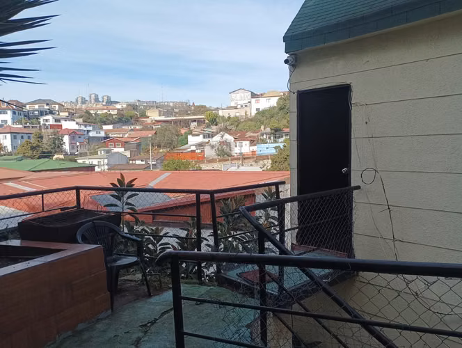 Negocio de Hospedaje con 17 Unidades | Reloj de Flores, Viña del Mar