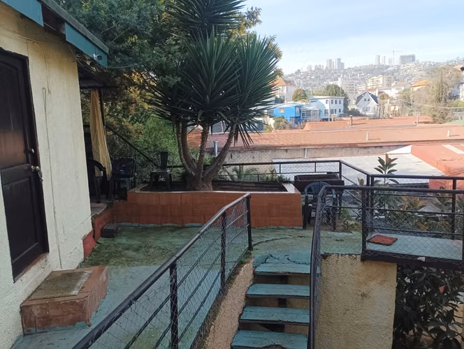 Negocio de Hospedaje con 17 Unidades | Reloj de Flores, Viña del Mar