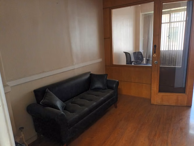 ¡OGRACEKELM VENDE PORTUNIDAD! OFICINA 26 M² A 1.050 UF | HUÉRFANOS CON AHUMADA