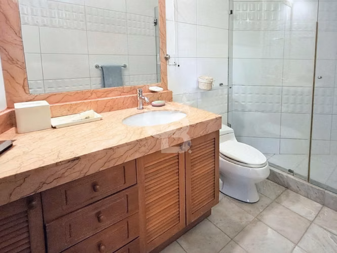 Casa moderna 3 pisos en Lo Barnechea, amplia y segura - Imagen 22