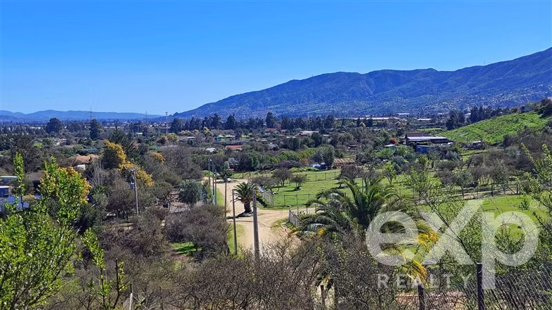 Parcela 5.000 m2 se vende en Olmué. Luz, agua, rol propio. - Imagen 8