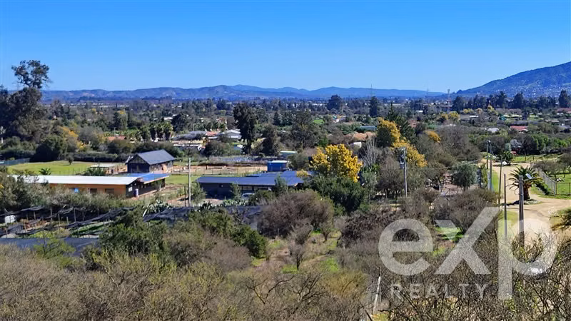 Parcela 5.000 m2 se vende en Olmué. Luz, agua, rol propio. - Imagen 11