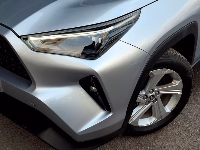 TOYOTA YARIS CROSS 2025