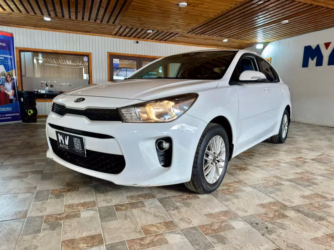 2019 Kia Rio 4