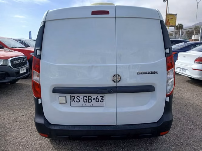 RENAULT DOKKER 2022