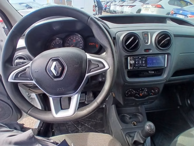 RENAULT DOKKER 2022