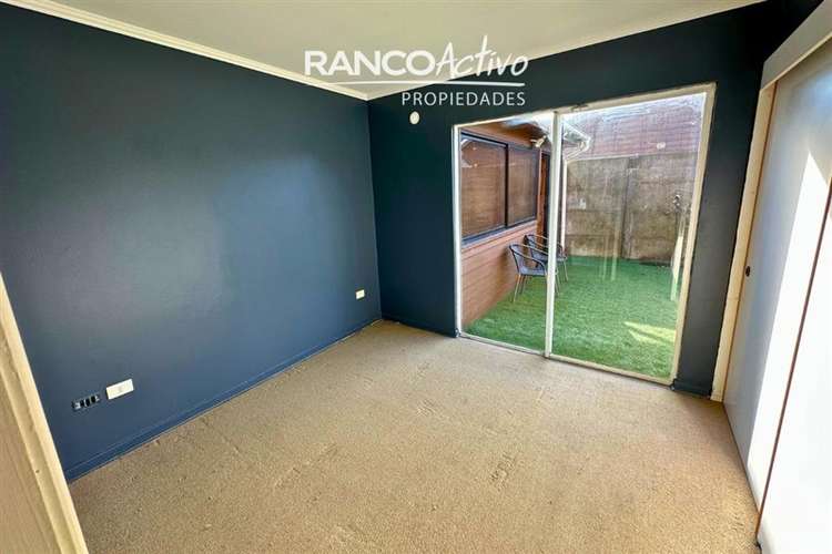 Casa De Esquina En Venta 3D 2B + Quincho, Collico, Valdivia - Imagen 9