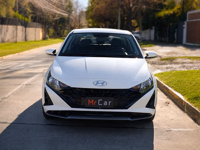 HYUNDAI I20 BI3 1.4 MT PLUS - 2025 | 4471