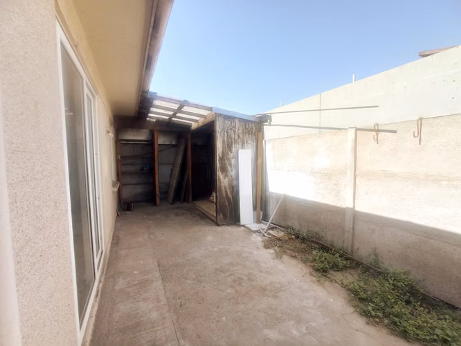 SE VENDE CASA 1 PISO, SECTOR VALLE EL TREBOL, PADRE HURTADO - Imagen 11