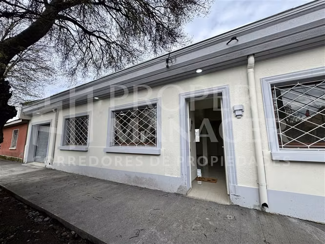 Local Comercial 130m2 + Patio 580m2 - Centro de Chillán.
