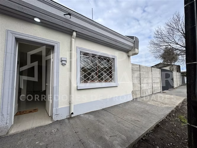 Local Comercial 130m2 + Patio 580m2 - Centro de Chillán.