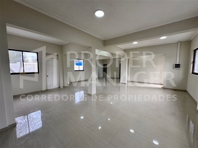 Local Comercial 130m2 + Patio 580m2 - Centro de Chillán.