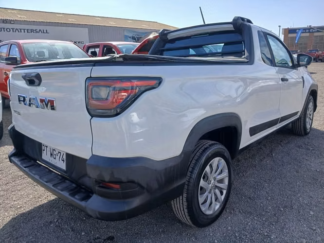 RAM 700 2021 - Imagen 4