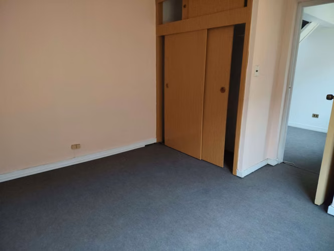 SE VENDE CASA EN EL CENTRO DE QUILPUE Y A PASOS DE ESTACION EL SOL - Imagen 7