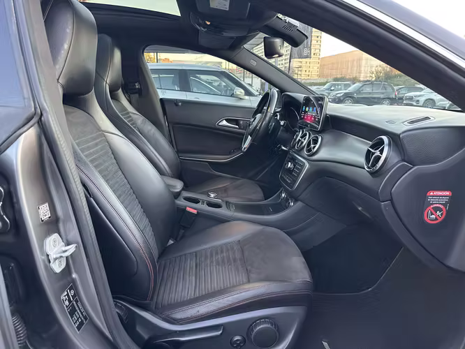 MERCEDES BENZ CLA 220 2.1 CDI AUT LOOK AMG 2014