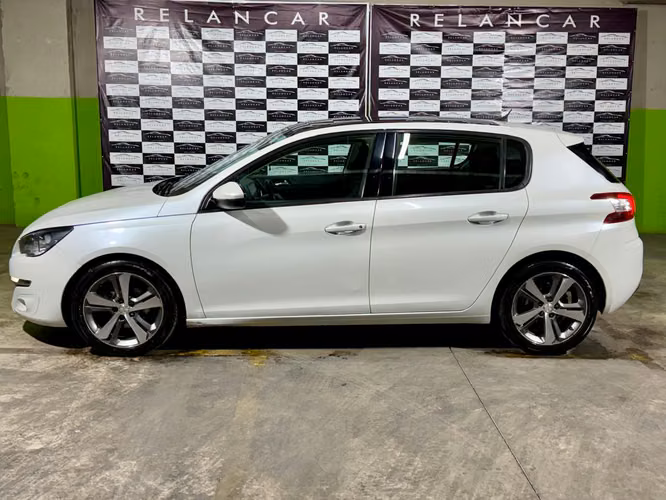 PEUGEOT 308 ALLURE PACK AT