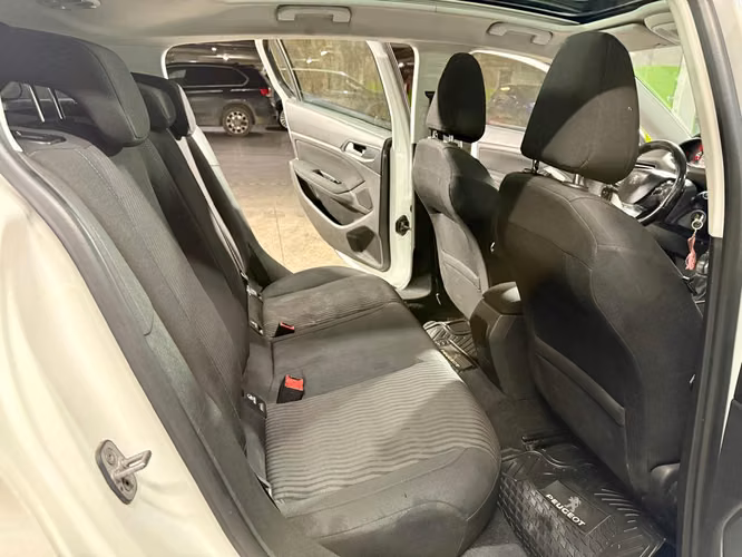 PEUGEOT 308 ALLURE PACK AT