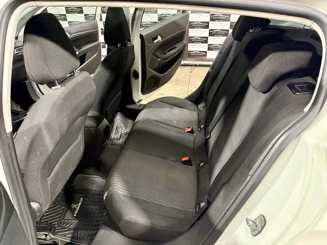 PEUGEOT 308 ALLURE PACK AT