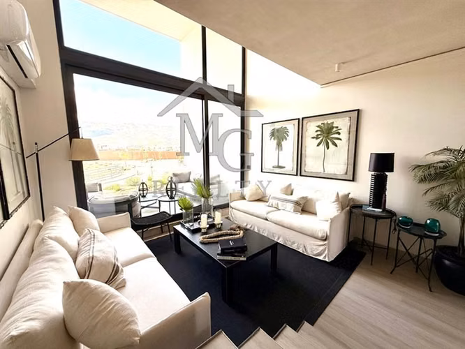 Departamento en venta de 3 dorm. en Colina