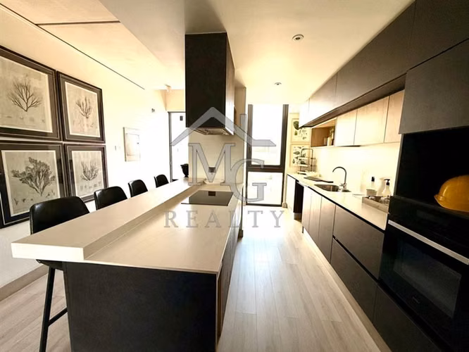 Departamento en venta de 3 dorm. en Colina