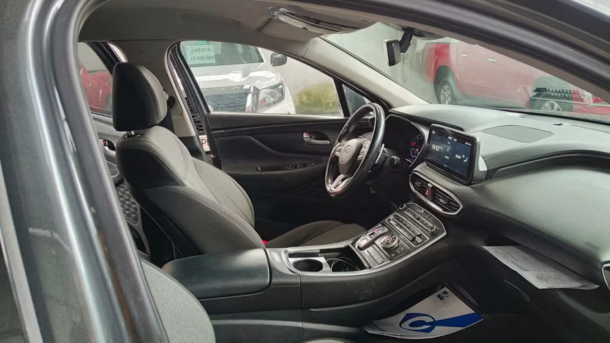 HYUNDAI SANTA FE 2.2 DIESEL 4X4  AUTOMATICO AÑO 2021 ÚNICO DUEÑO