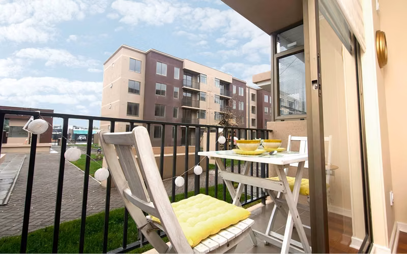 DEPTO 3D 2B AMOBLADO EN ARRIENDO - CONDOMINIO QUILLAYES, LA