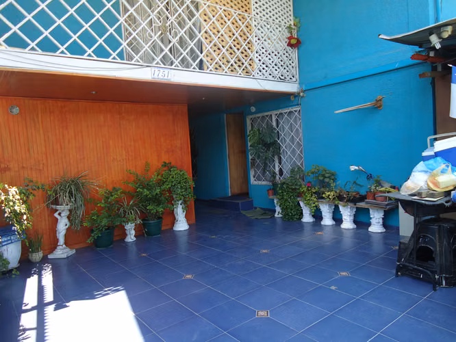 habitacion amoblada para hombre solo en maipu