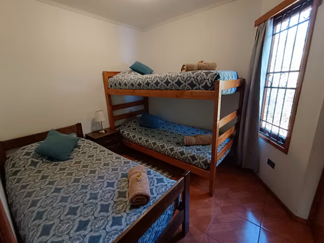 Complejo Turístico de 6 Cabañas - Piscina - Tinajas - Casa Particular