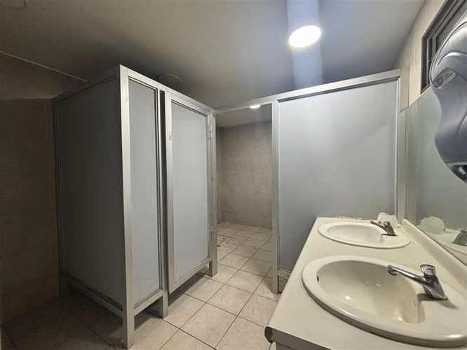 Arriendo Galpón con Oficina Portugal/ Maule - Imagen 7