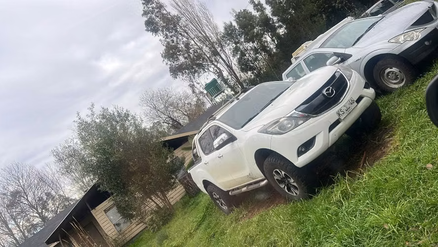 Vendo mazda bt-50 2018 - Imagen 5
