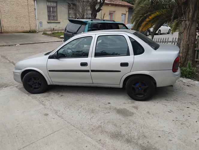 CHEVROLET CORSA 2001 - Imagen 5