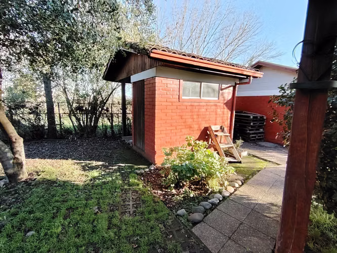 Se arrienda casa en Sector Las Encinas en Chillán, 4 dormitorios, 3 baños