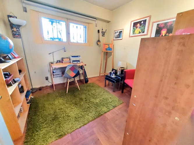 Dpto. 1er piso  5D-2B-E-B con amplio jardín