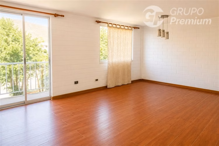Departamento en venta 2D+1B+1E en Pte. Alto Oriente