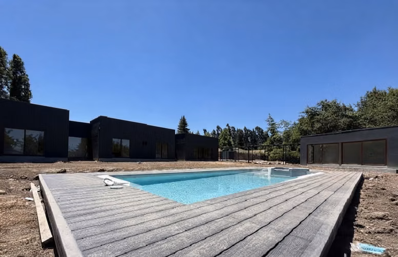 Espectacular Casa nueva en Condominio Consolidado / Gran Plusvalía y Privacidad - Imagen 13