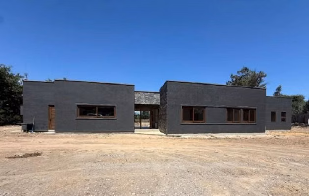 Espectacular Casa nueva en Condominio Consolidado / Gran Plusvalía y Privacidad