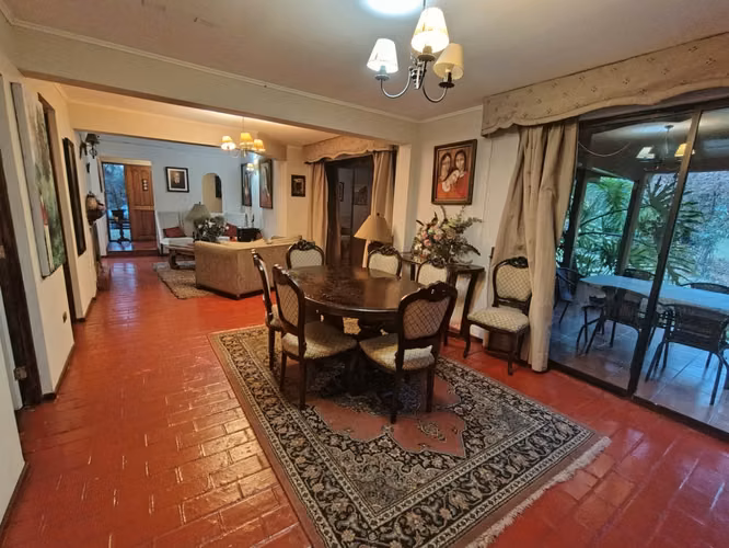 ARRIENDO PARCELA CON CASA DE 4D/4B CERCANA AL COLEGIO CARAMPANGUE