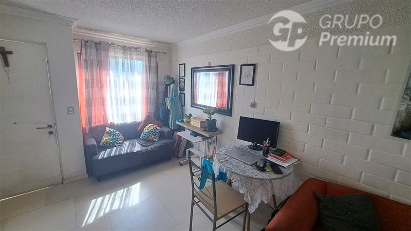 Casa en venta de 3 dorm. 3 baños en Talagante