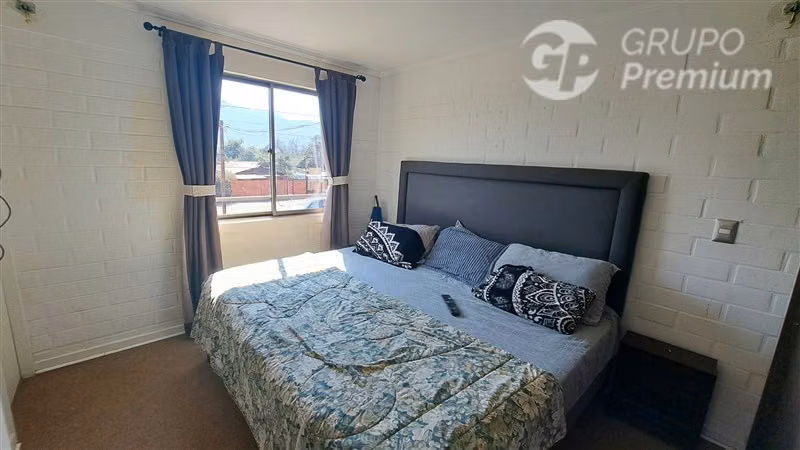 Casa en venta de 3 dorm. 3 baños en Talagante