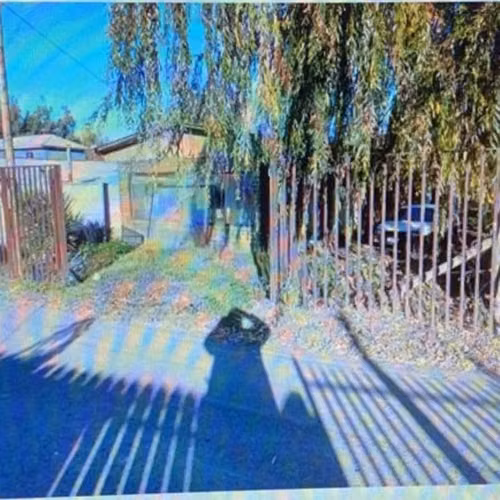 amplio terreno con casa casi terminada centro pueblo hundido