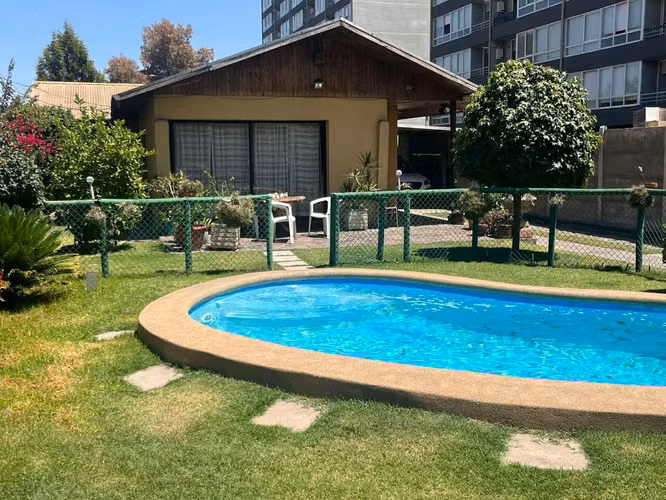 Arrienda casa uso habitacional-Comercial La Cisterna