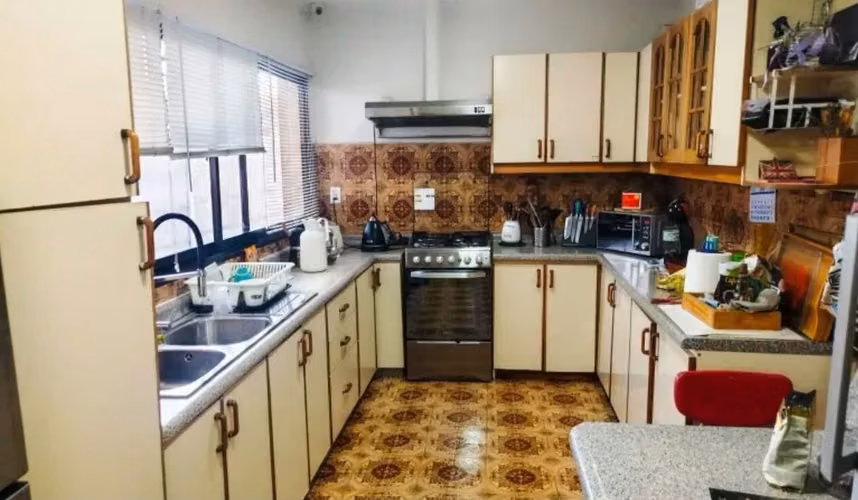 Arrienda casa uso habitacional-Comercial La Cisterna