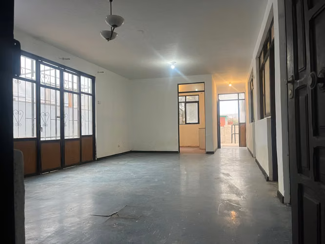 Venta casa sólida ideal inversión terreno 420 M2 Arica - Imagen 3